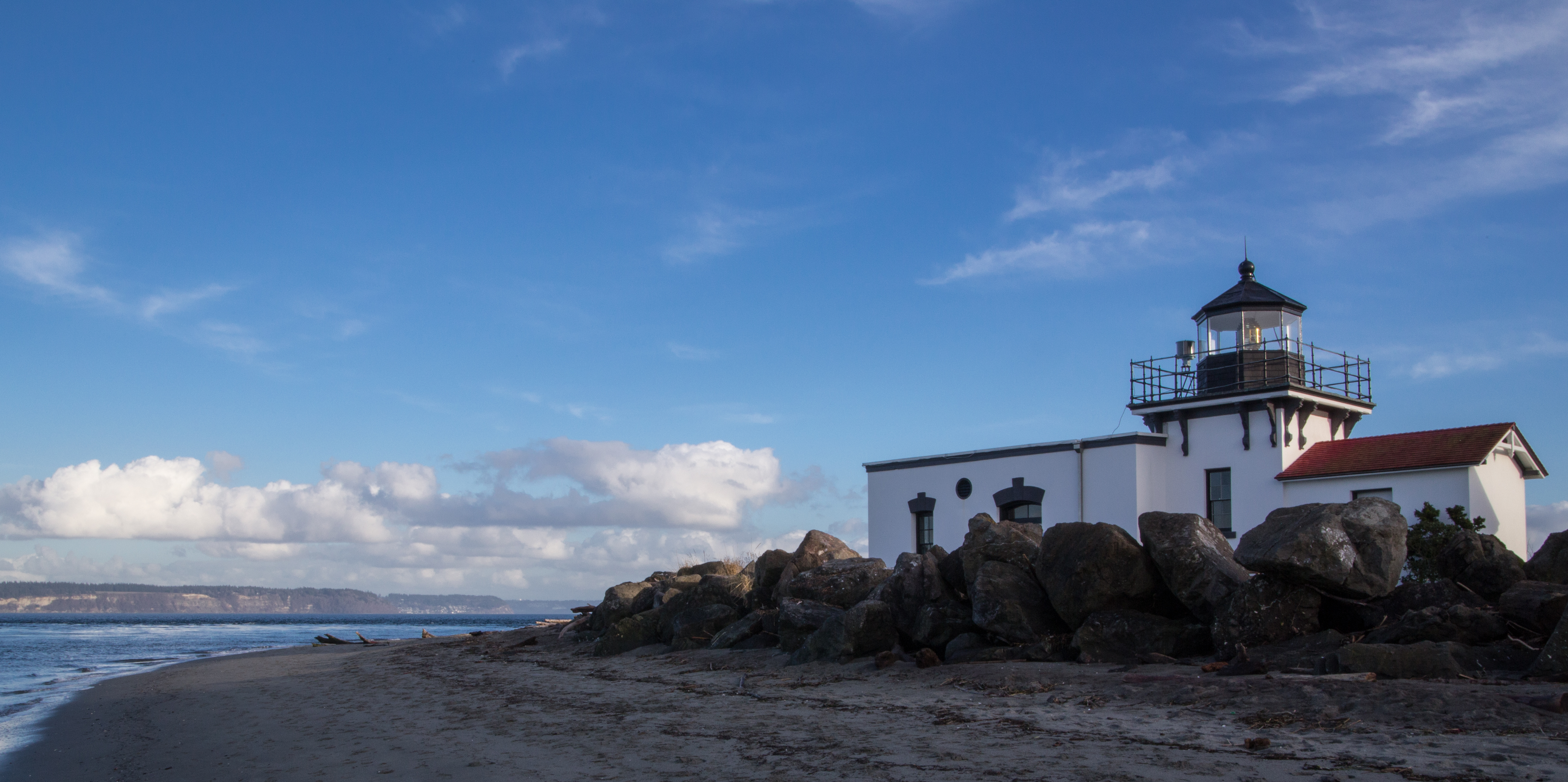 Point No Point Lighthouse_jonathan_miske.jpg