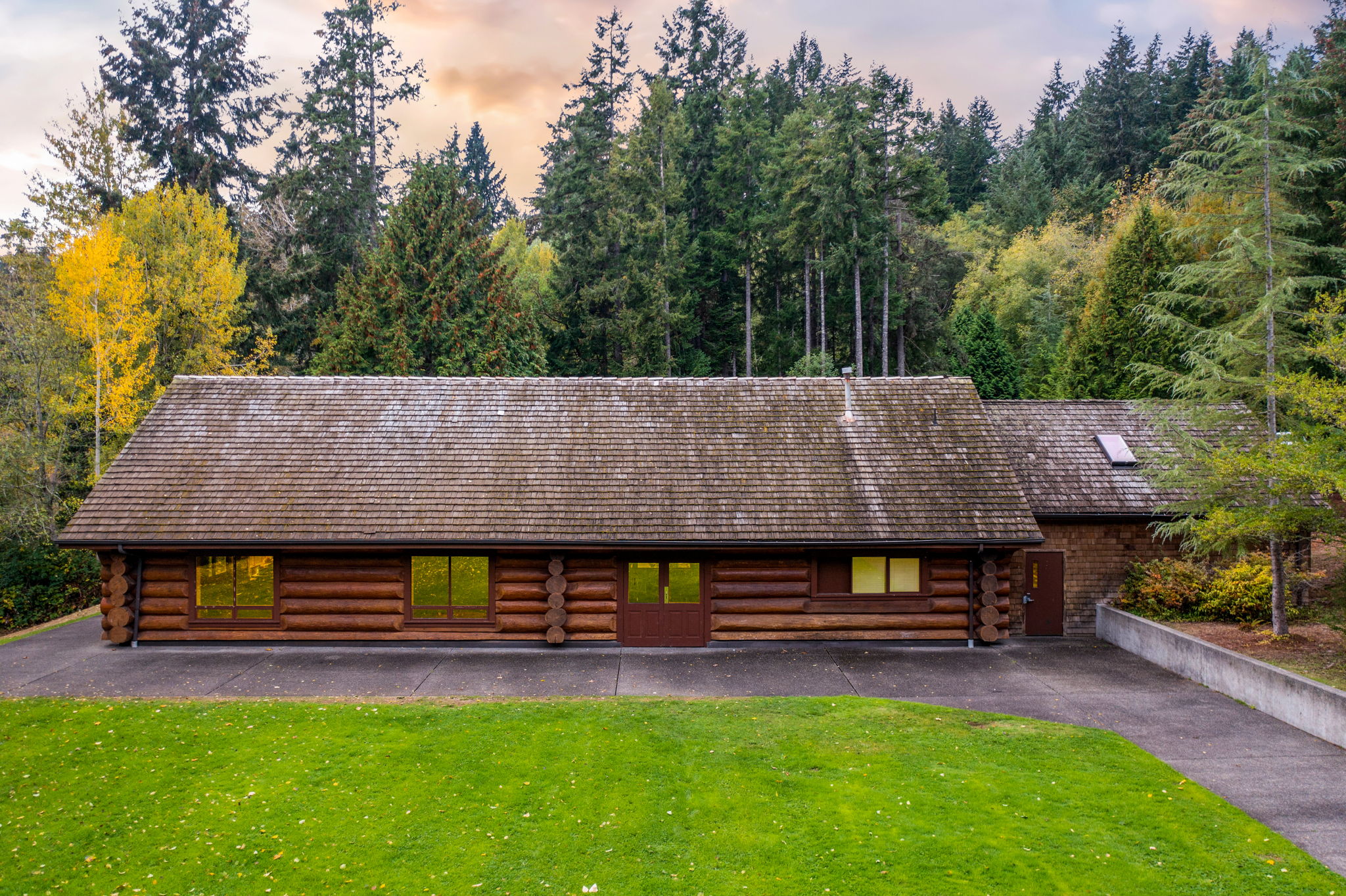 Island Lake Community Building