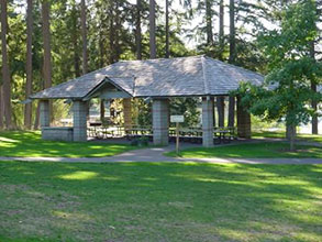 Island Lake Park Picnic Shelter 